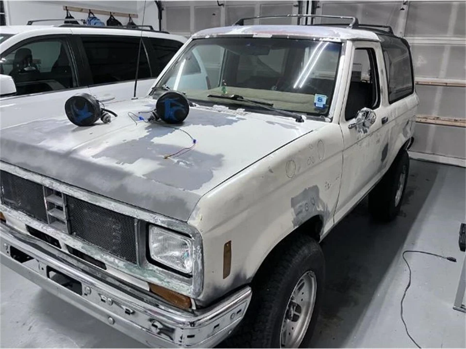 1988 Ford Bronco 4th Gen - Image 3 of 6
