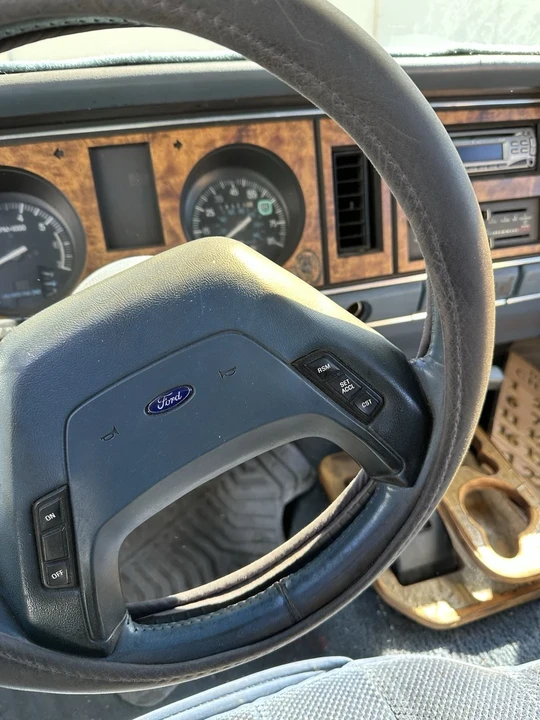 1988 Ford Bronco 4th Gen - Image 5 of 8