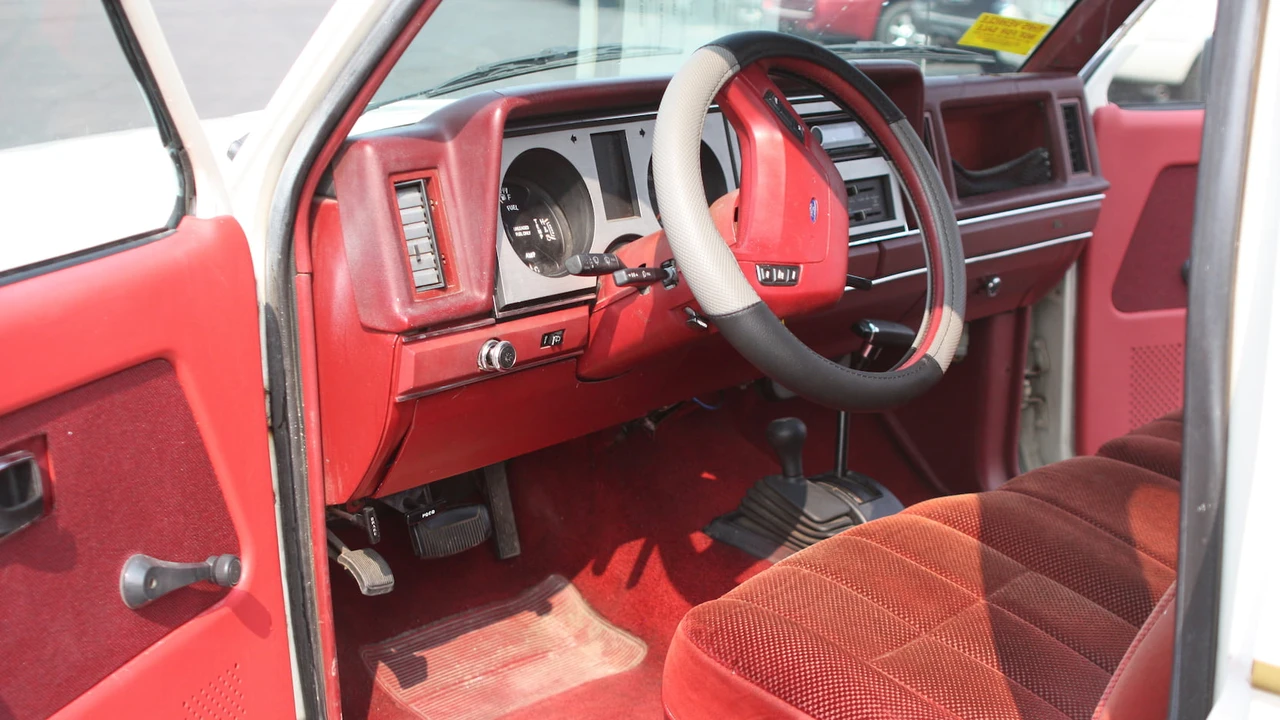 1988 Ford Bronco 4th Gen - Image 3 of 12