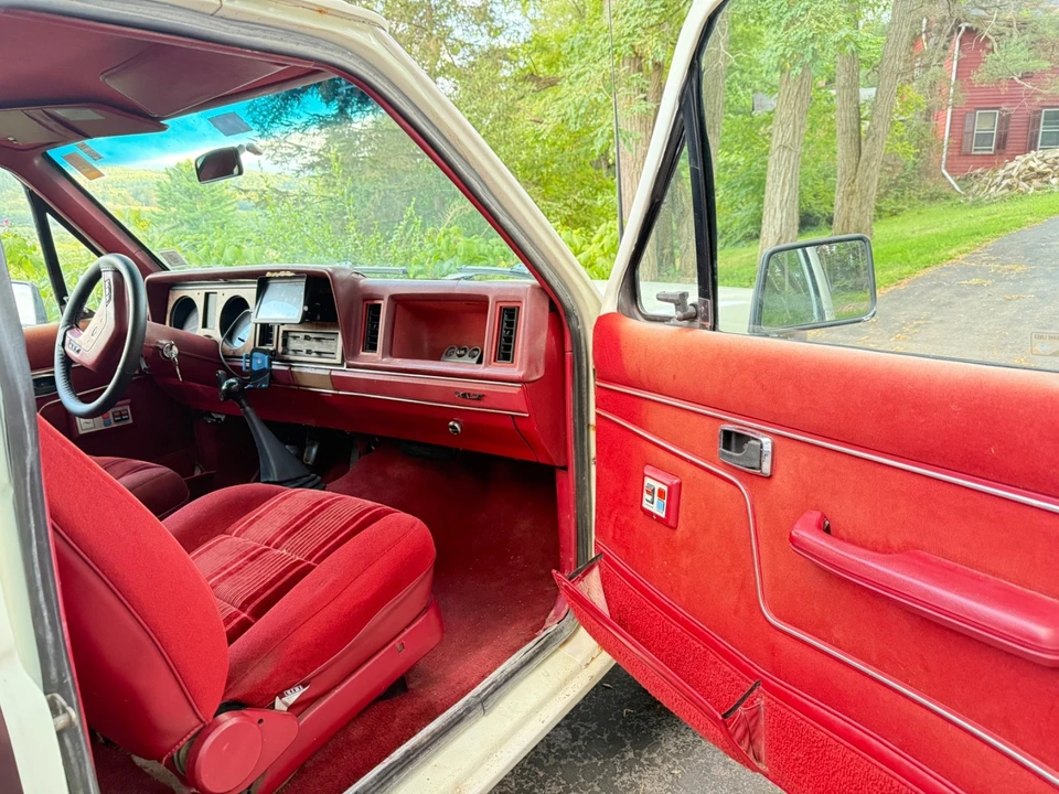 1988 Ford Bronco 4th Gen - Image 14 of 21