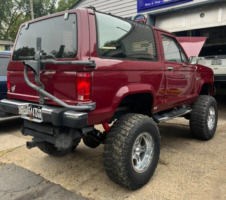 1988 Ford Bronco 4th Gen - Image 13 of 14
