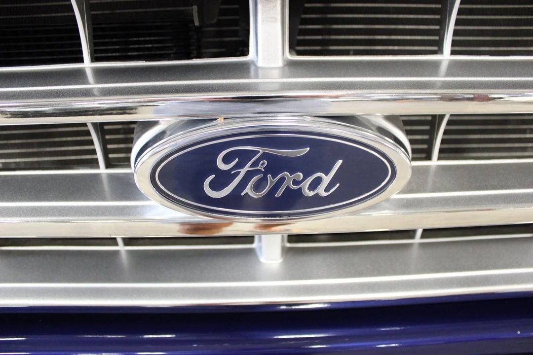 1988 Ford Bronco 4th Gen - Image 14 of 31