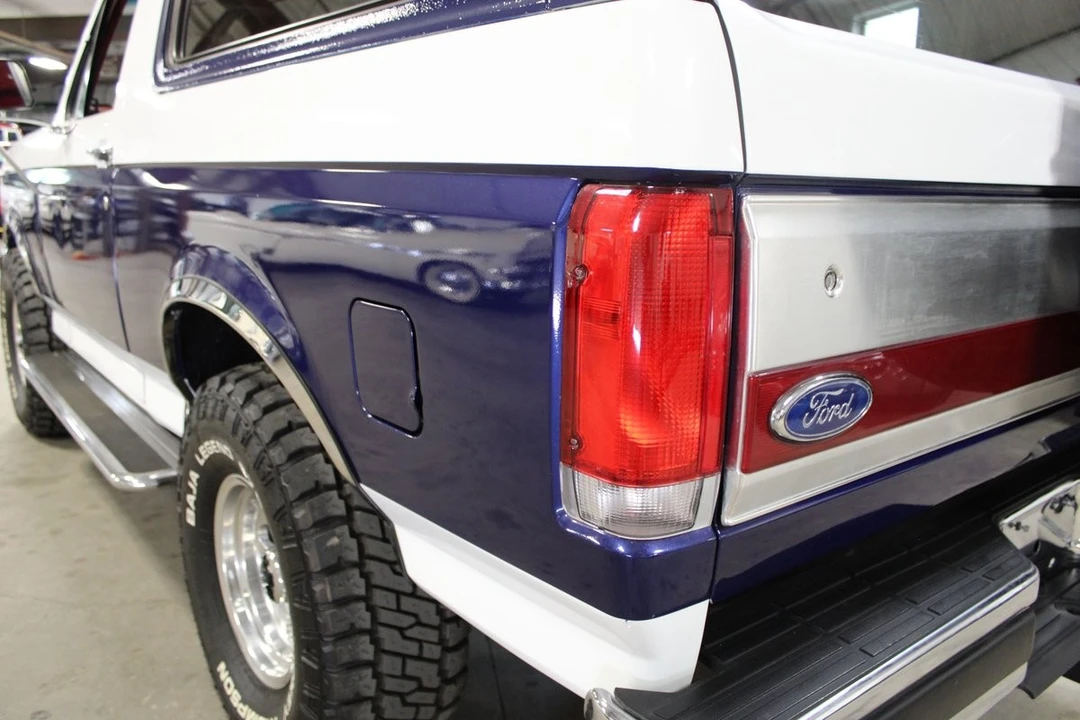 1988 Ford Bronco 4th Gen - Image 11 of 31
