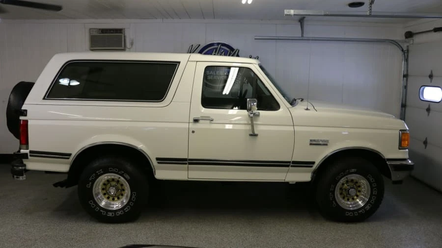 1988 Ford Bronco 4th Gen - Image 8 of 17