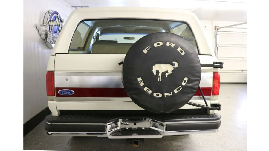 1988 Ford Bronco 4th Gen - Image 11 of 17