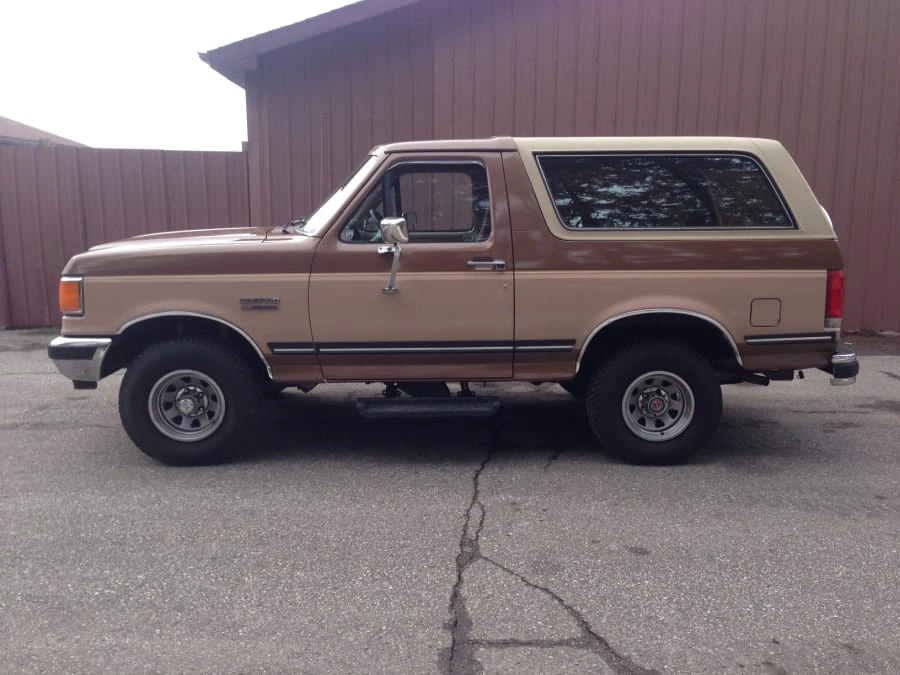 1988 Ford Bronco 4th Gen - Image 2 of 8