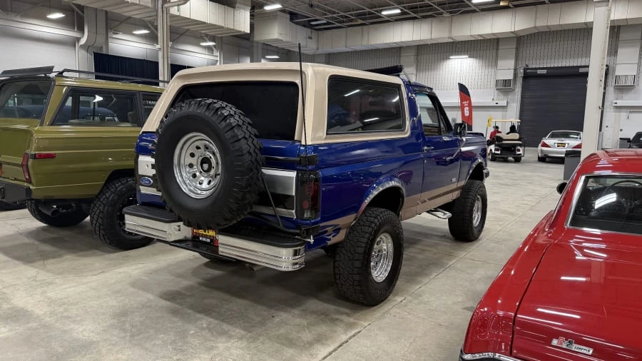 1988 Ford Bronco 4th Gen - Image 2 of 6