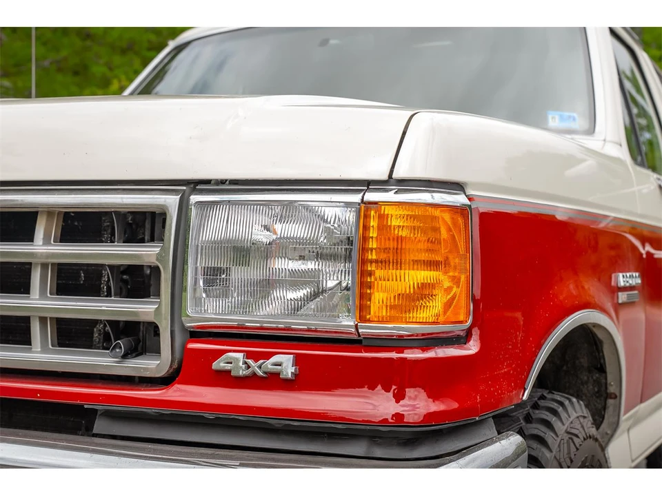 1988 Ford Bronco 4th Gen - Image 13 of 31