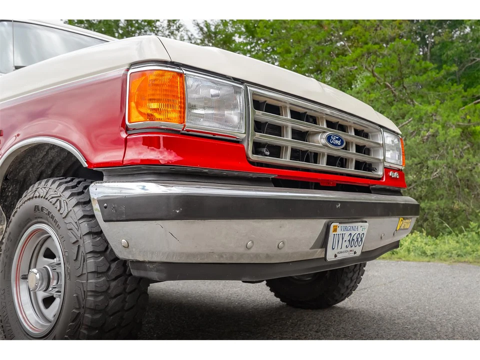 1988 Ford Bronco 4th Gen - Image 15 of 31