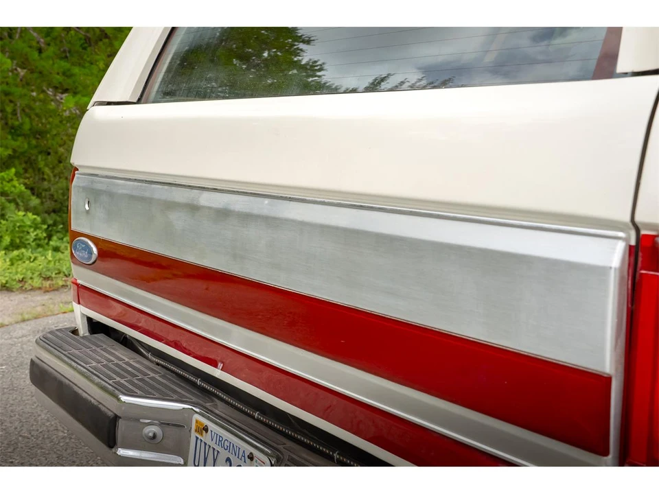 1988 Ford Bronco 4th Gen - Image 17 of 31