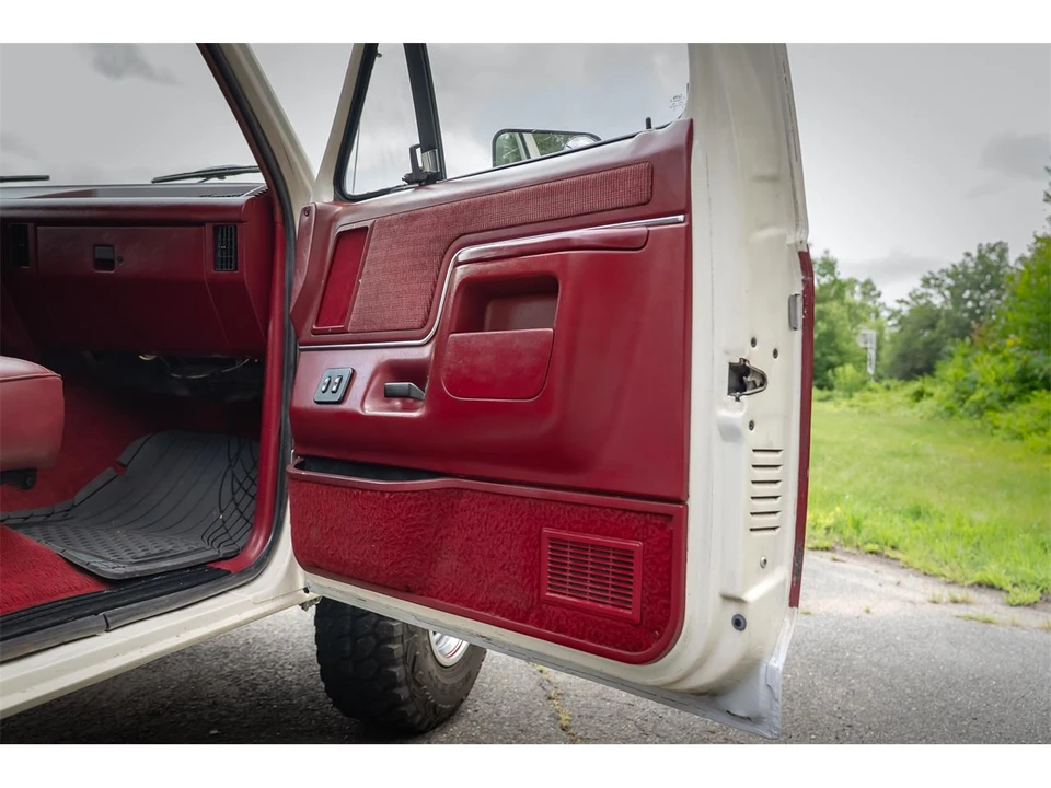 1988 Ford Bronco 4th Gen - Image 29 of 31