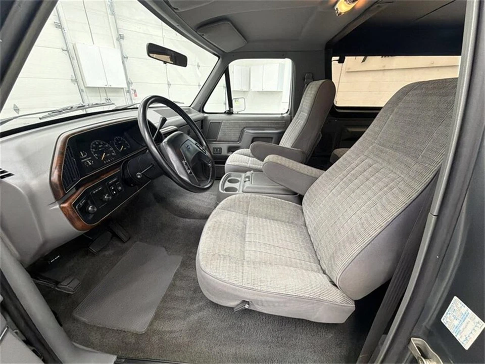 1988 Ford Bronco 4th Gen - Image 21 of 31