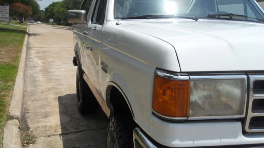 1988 Ford Bronco 4th Gen - Image 28 of 31