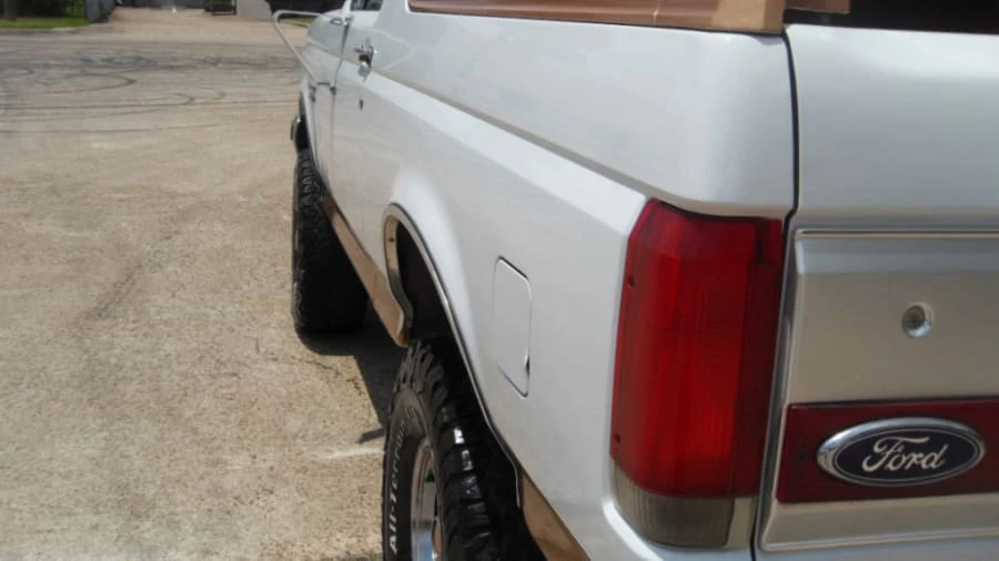 1988 Ford Bronco 4th Gen - Image 29 of 31