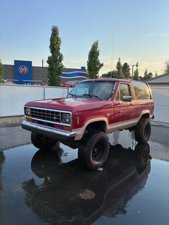 1988 Ford Bronco 4th Gen - Image 4 of 8
