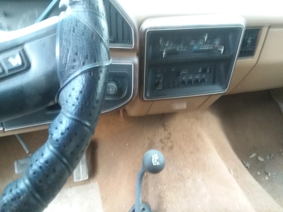 1988 Ford Bronco 4th Gen - Image 9 of 16