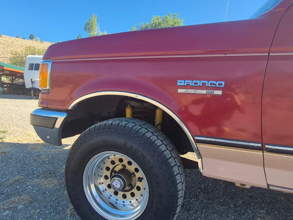 1988 Ford Bronco 4th Gen - Image 25 of 31