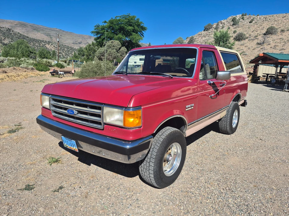 1988 Ford Bronco 4th Gen - Image 2 of 31
