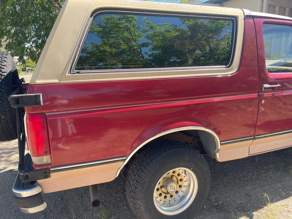 1988 Ford Bronco 4th Gen - Image 22 of 31