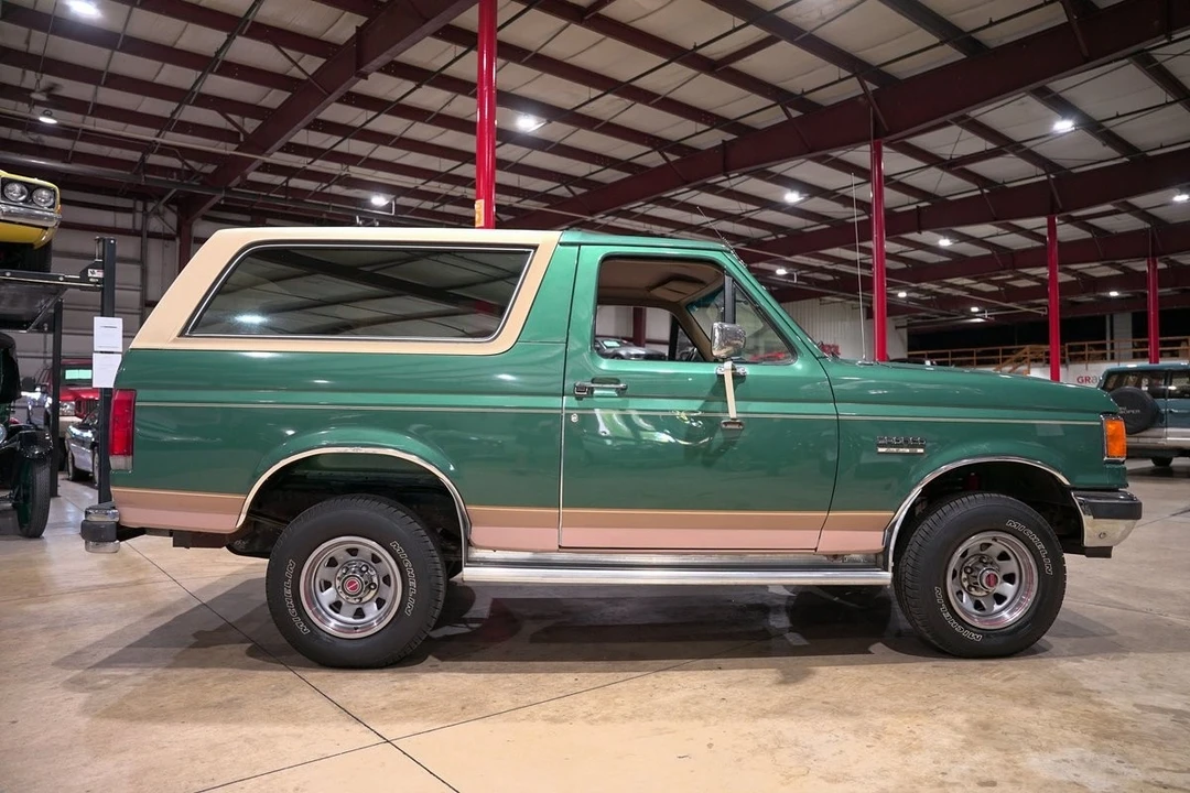 1988 Ford Bronco 4th Gen - Image 10 of 12