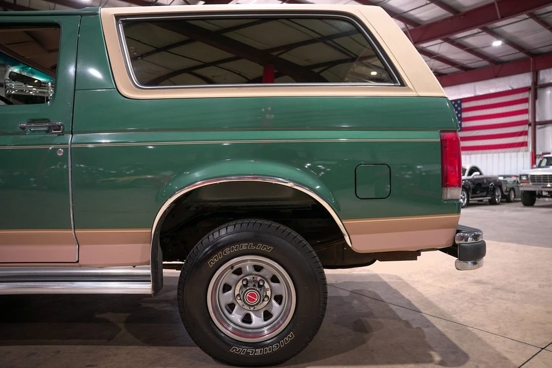 1988 Ford Bronco 4th Gen - Image 5 of 12