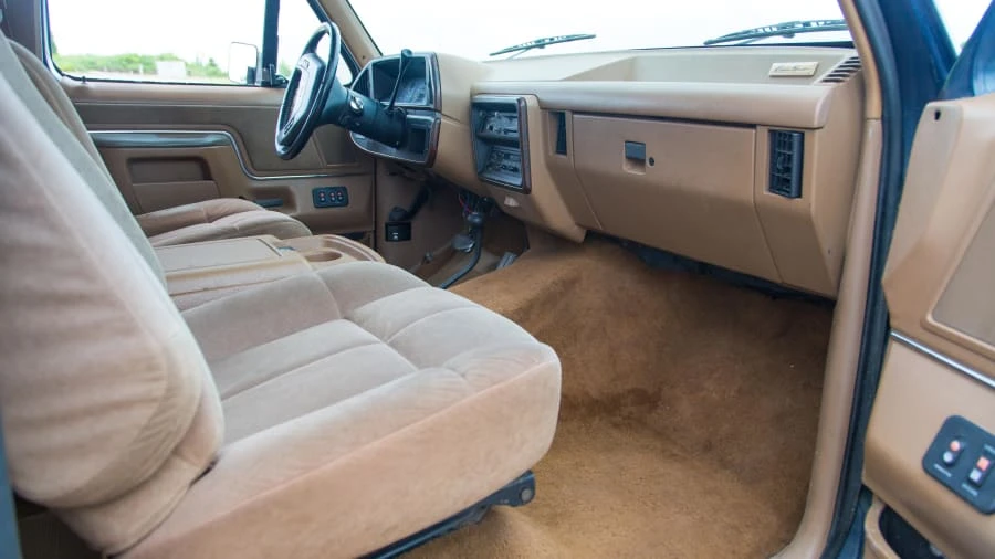 1988 Ford Bronco 4th Gen - Image 5 of 12