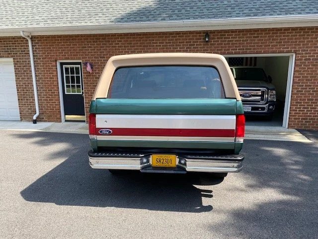 1988 Ford Bronco 4th Gen - Image 2 of 10