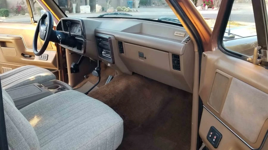 1988 Ford Bronco 4th Gen - Image 4 of 13