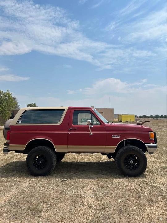 1988 Ford Bronco 4th Gen - Image 3 of 15