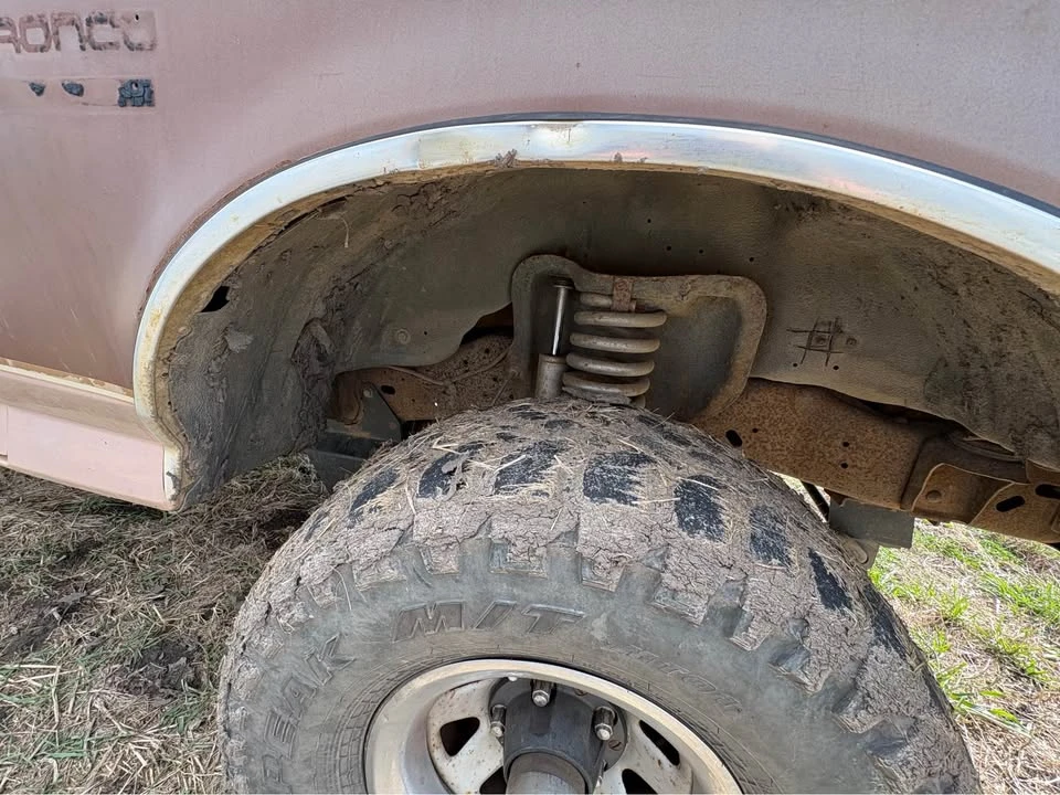 1988 Ford Bronco 4th Gen - Image 2 of 11