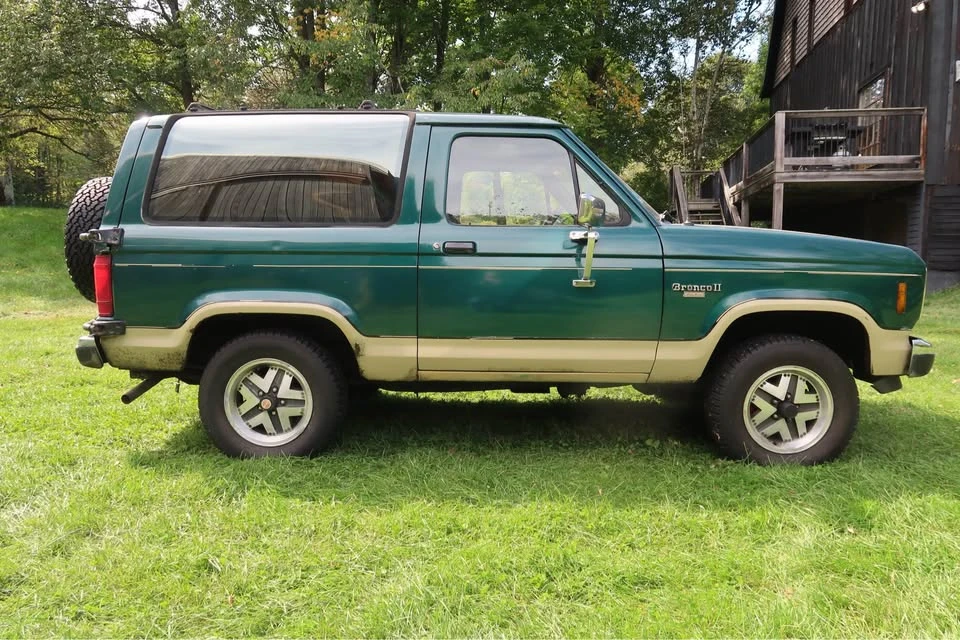 1988 Ford Bronco 4th Gen - Image 11 of 12
