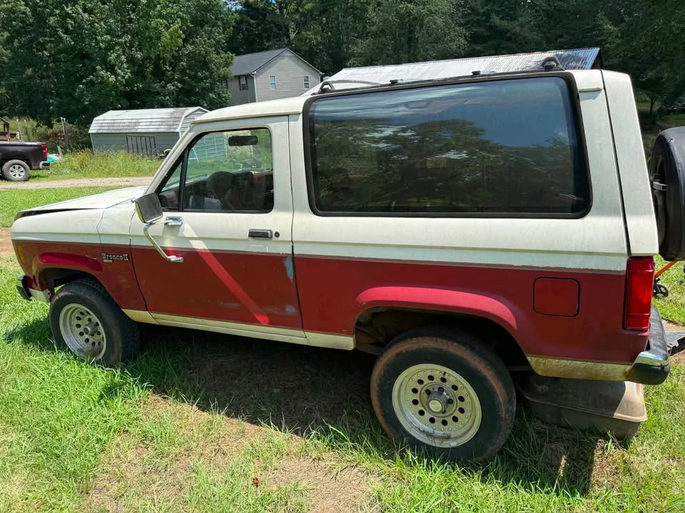 1988 Ford Bronco 4th Gen - Image 2 of 8
