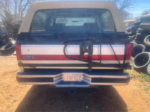 1988 Ford Bronco 4th Gen - Image 2 of 5