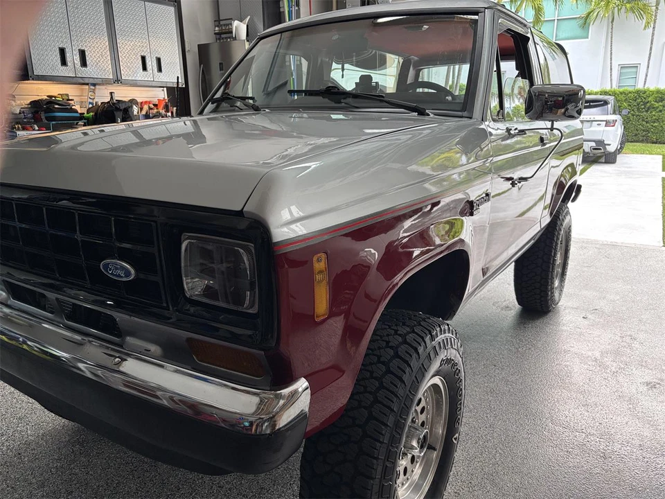 1988 Ford Bronco II - Image 2 of 12