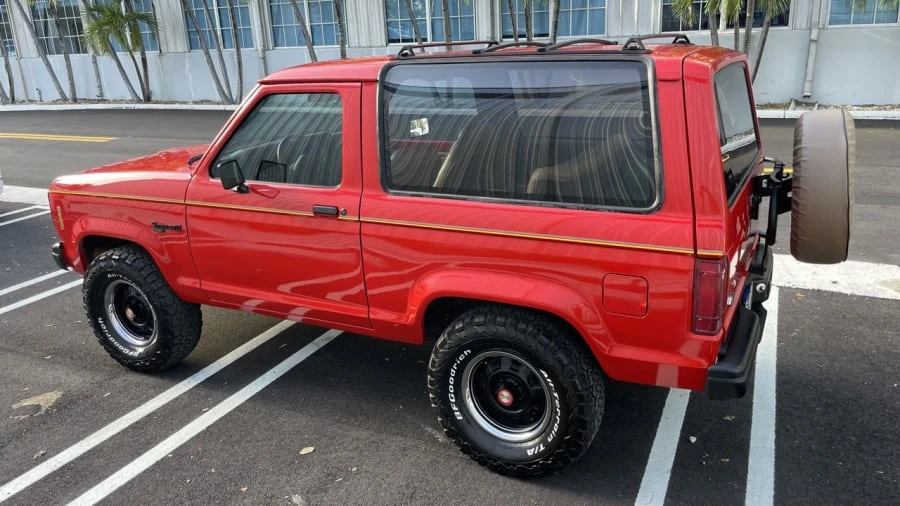1988 Ford Bronco II - Image 3 of 31