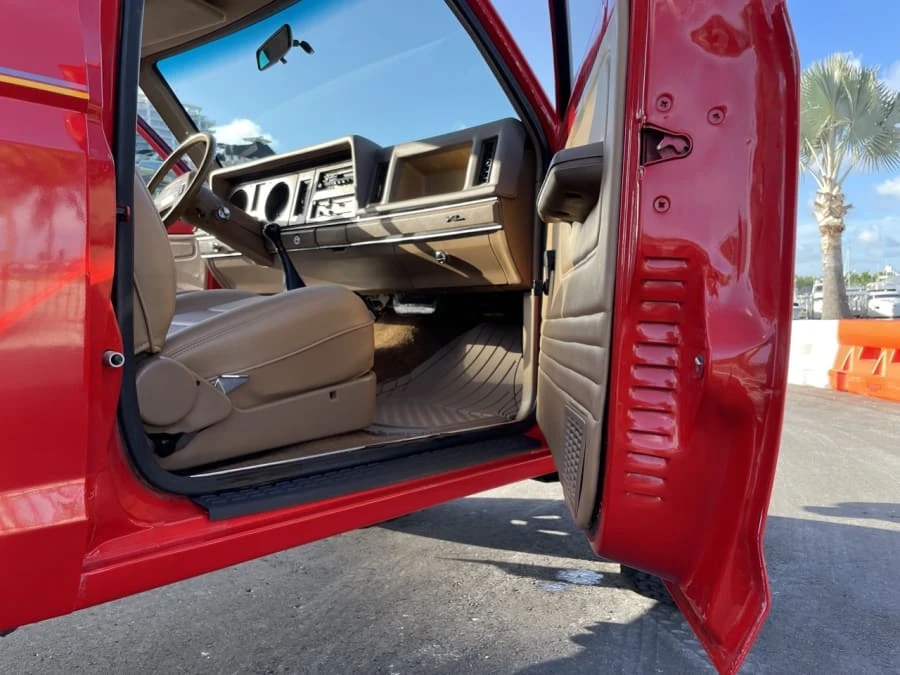 1988 Ford Bronco II - Image 10 of 31