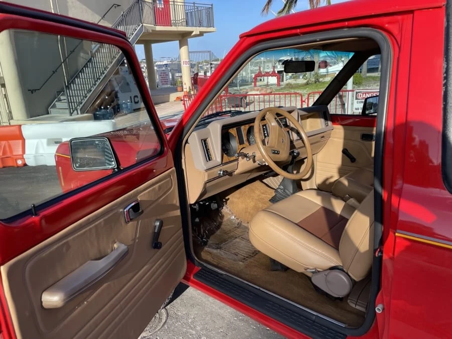 1988 Ford Bronco II - Image 16 of 31