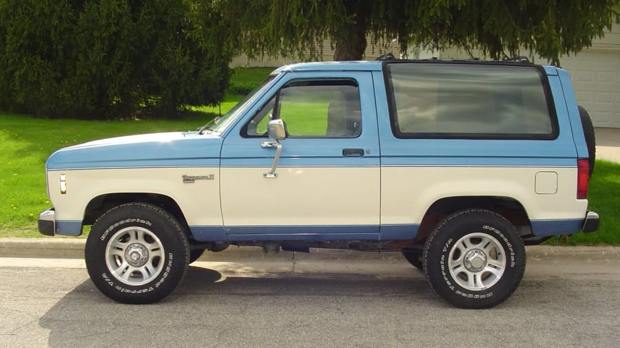 1988 Ford Bronco 4th Gen - Image 2 of 14