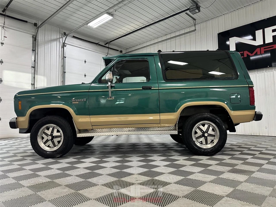 1988 Ford Bronco II - Image 11 of 31