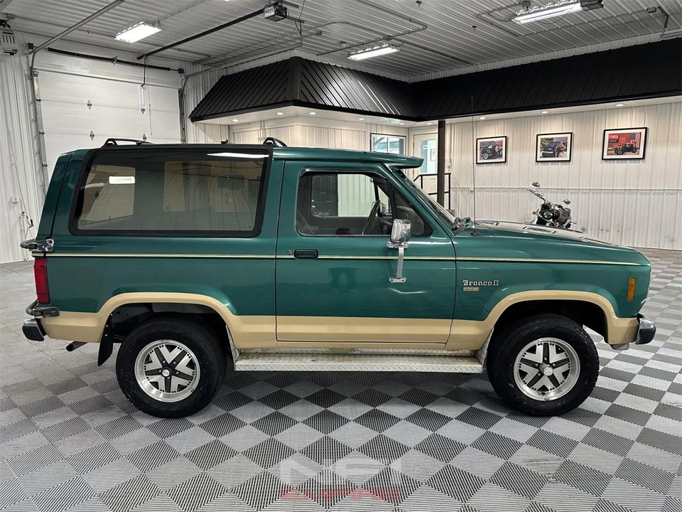 1988 Ford Bronco II - Image 7 of 31