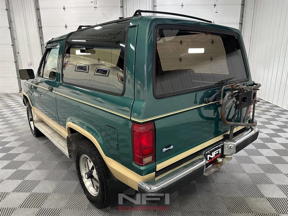 1988 Ford Bronco II - Image 10 of 31