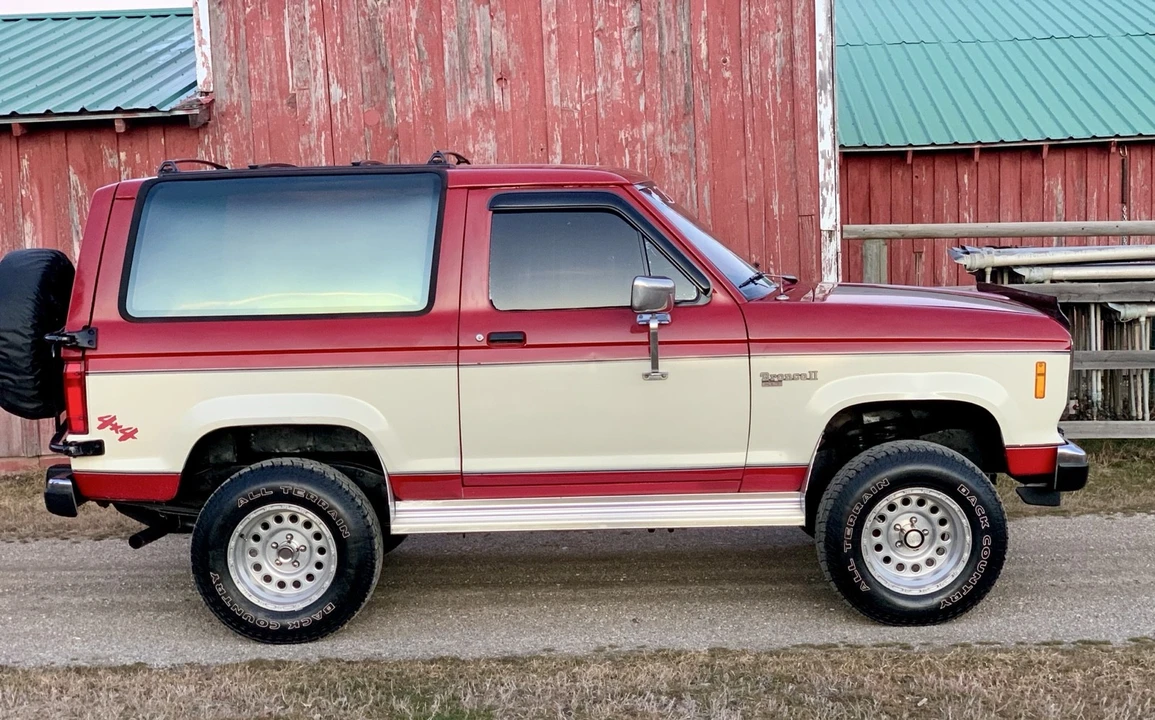 1988 Ford Bronco II - Image 10 of 20