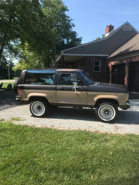 1988 Ford Bronco II - Image 2 of 8