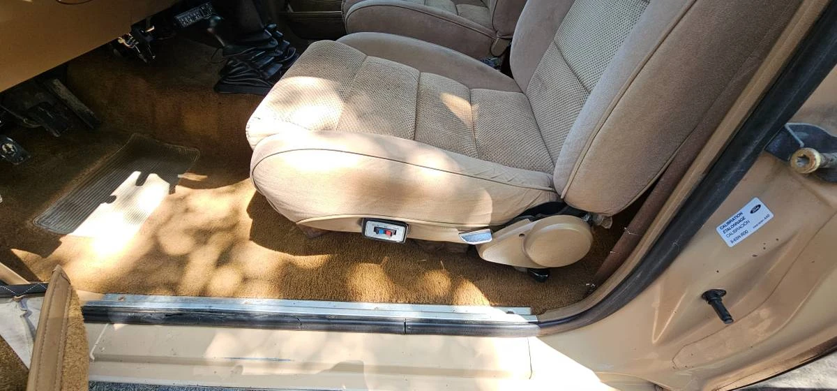 1988 Ford Bronco II - Image 10 of 21