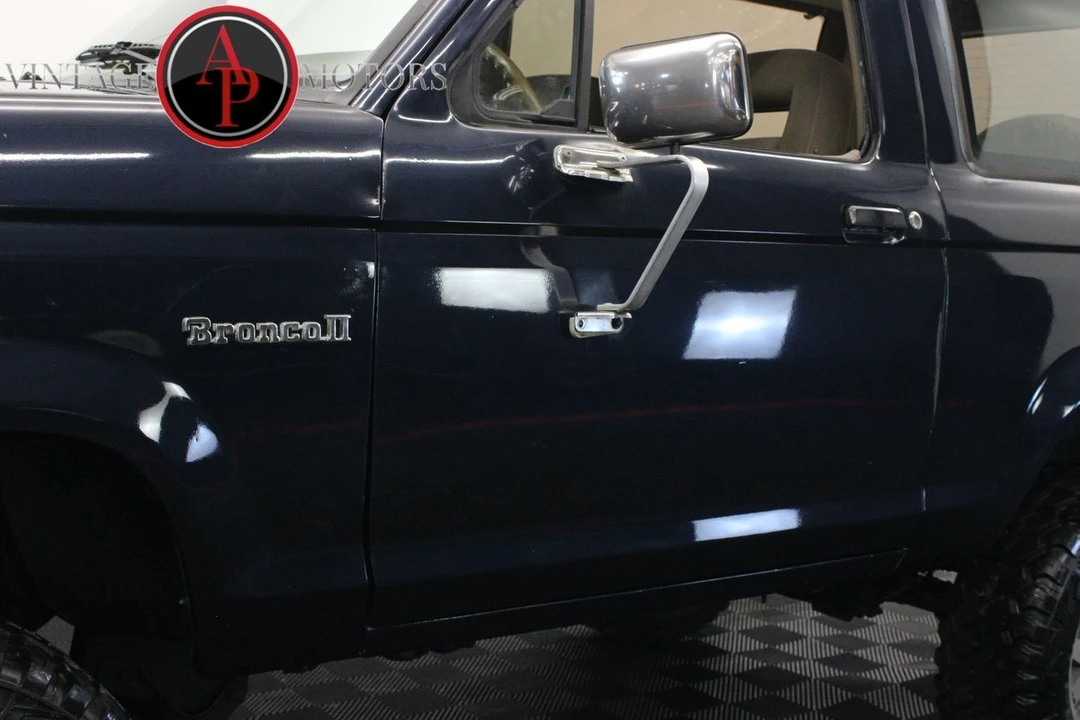1988 Ford Bronco II - Image 9 of 12