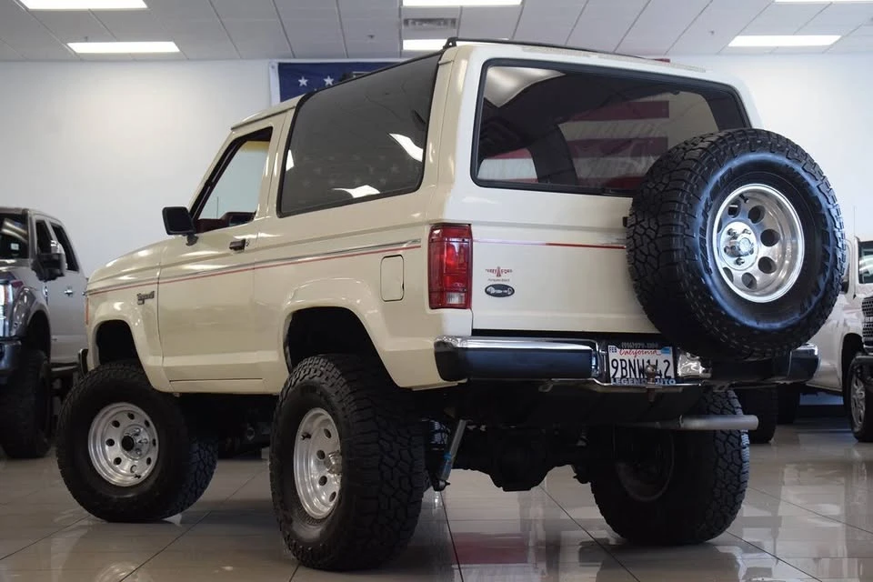 1988 Ford Bronco II - Image 5 of 14
