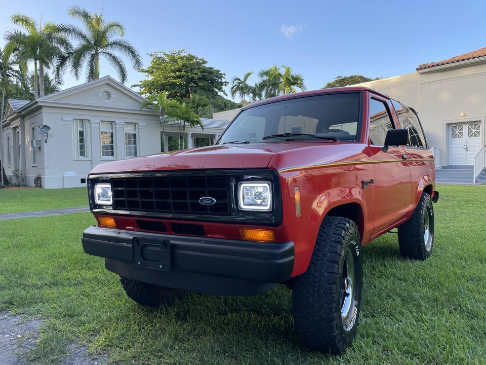 1988 Ford Bronco II - Image 7 of 31