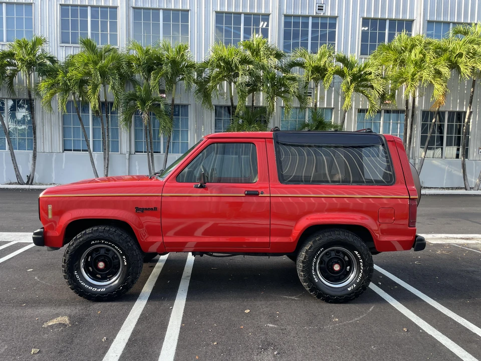 1988 Ford Bronco II - Image 9 of 31