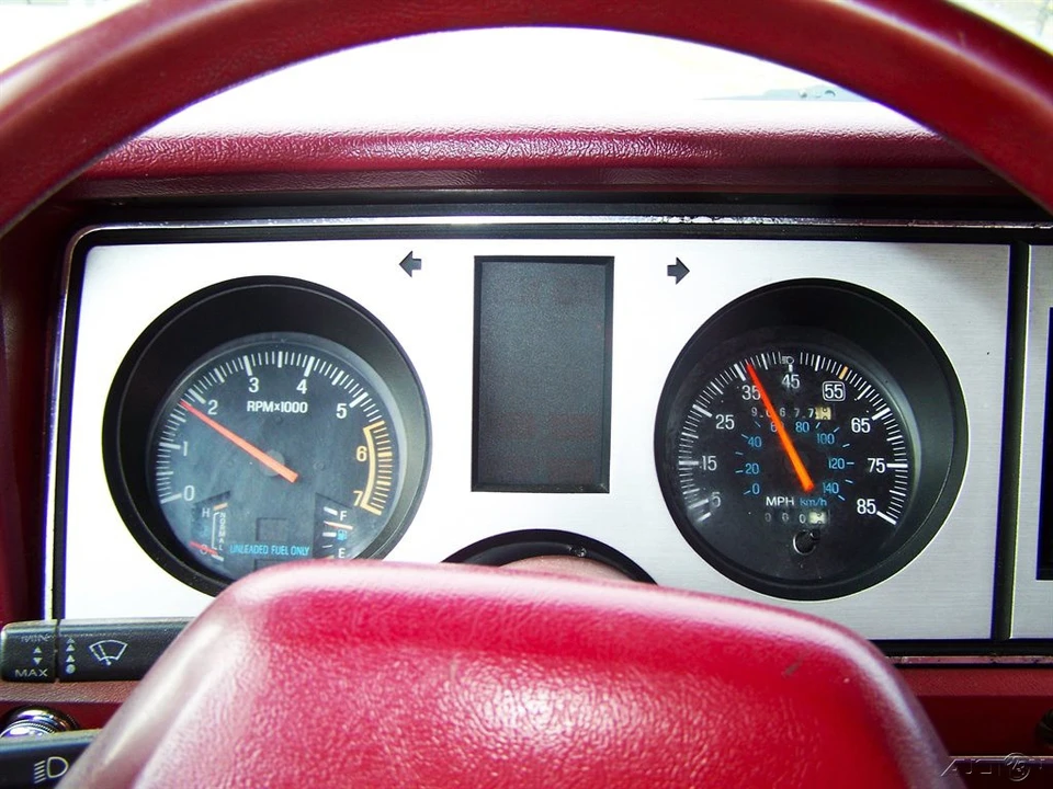 1988 Ford Bronco II - Image 10 of 12