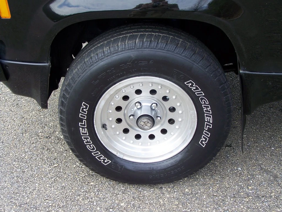 1988 Ford Bronco II - Image 17 of 21